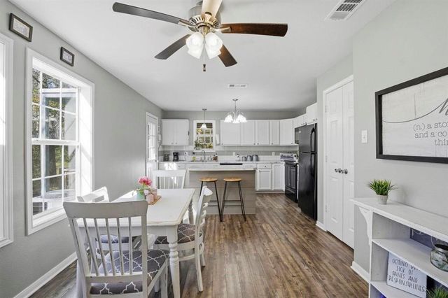 410 Hillcrest Street, Lumberton, TX 77657