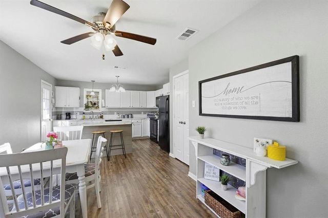 410 Hillcrest Street, Lumberton, TX 77657