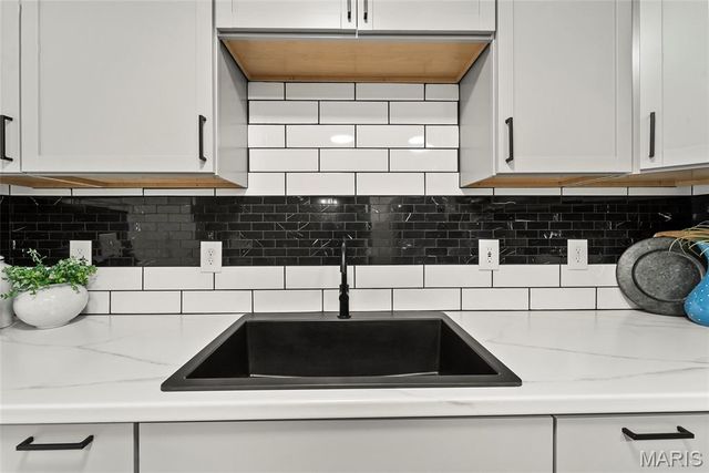 3213 West Boulevard, Belleville, IL 62221