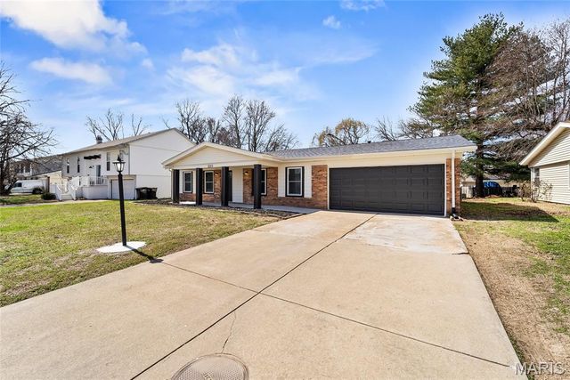 3213 West Boulevard, Belleville, IL 62221