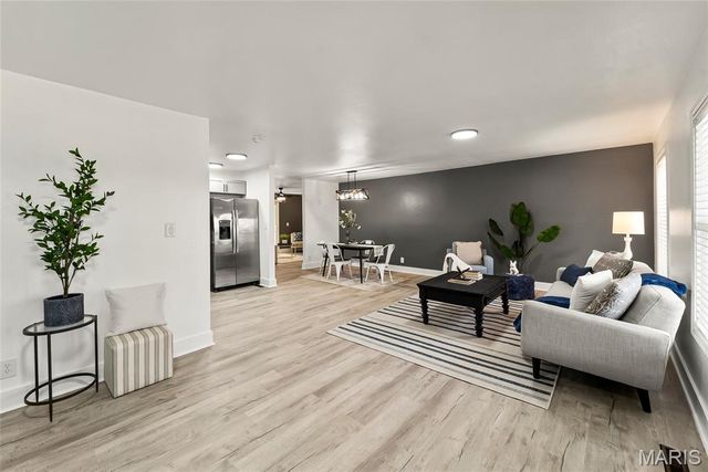 3213 West Boulevard, Belleville, IL 62221