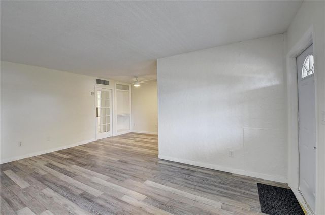 30 SE 13th Street B2, Boca Raton, FL 33432