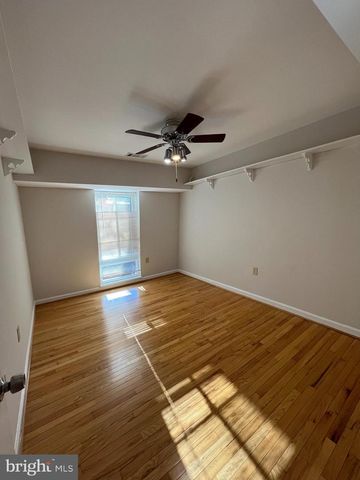 8034 INVERNESS RIDGE RD, Potomac, MD 20854