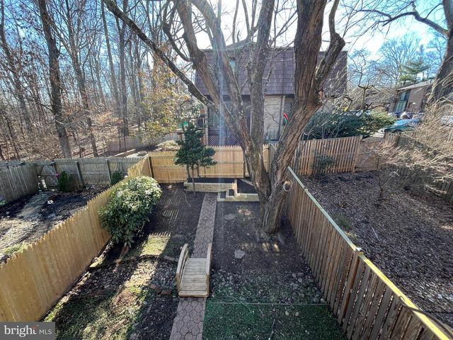 8034 INVERNESS RIDGE RD, Potomac, MD 20854