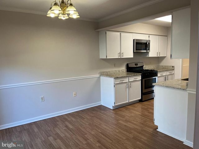 8034 INVERNESS RIDGE RD, Potomac, MD 20854