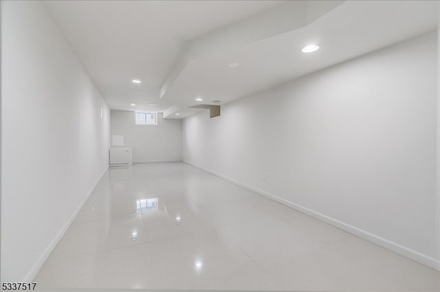 27 Susan Dr, Chatham Twp., NJ 07928