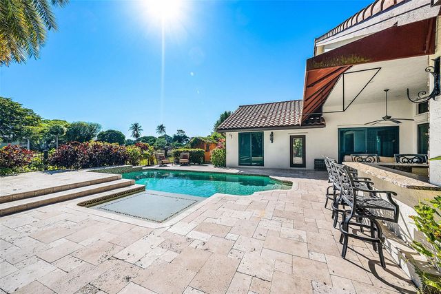 2455 Hampton Bridge, Delray Beach, FL 33445