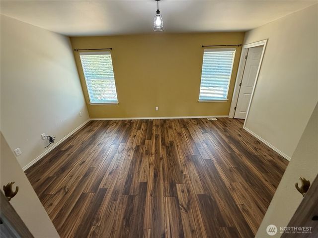 1306 Brackenridge Avenue, Dupont, WA 98327
