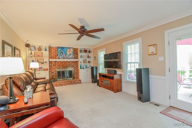 4606 Oak Hollow Rd, Chester, VA 23831