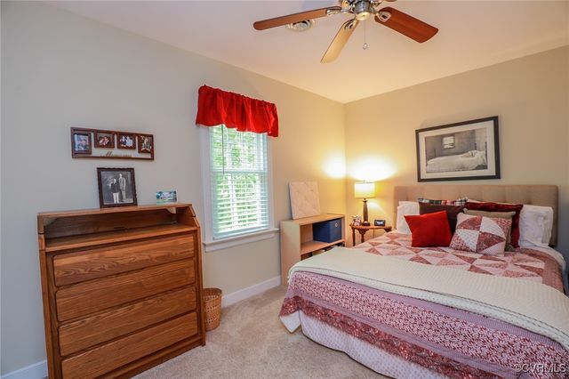 4606 Oak Hollow Rd, Chester, VA 23831