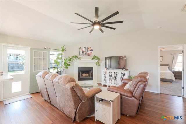1122 Marlee Circle, Copperas Cove, TX 76522