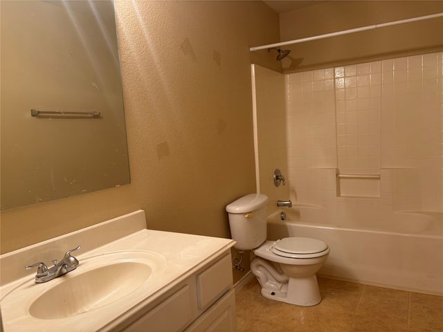 6052 Horn Cap Drive, Fort Worth, TX 76179