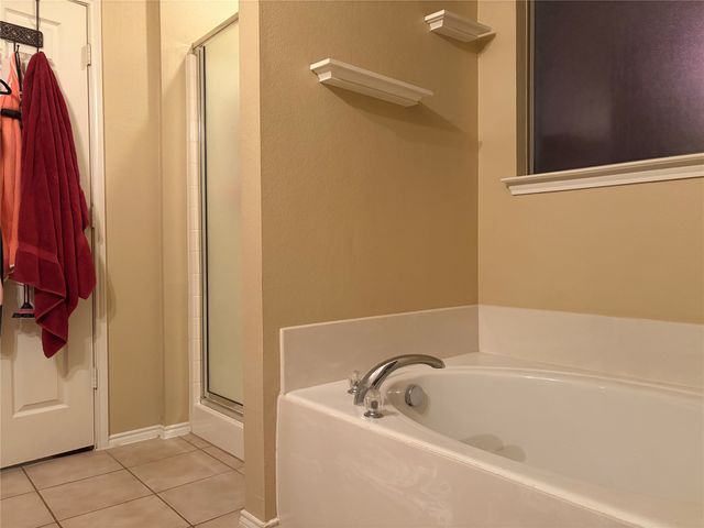 6052 Horn Cap Drive, Fort Worth, TX 76179