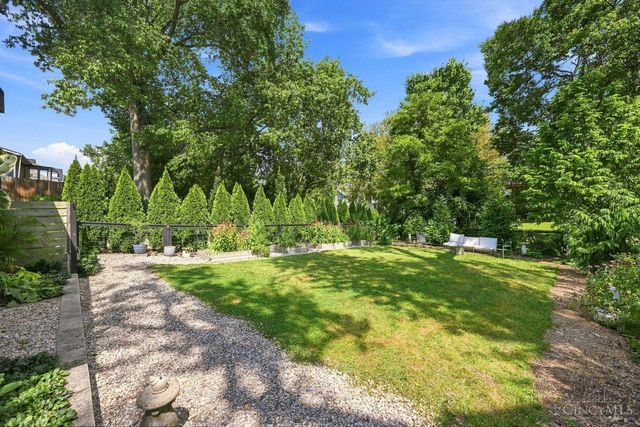 4012 Whetsel Avenue, Cincinnati, OH 45227
