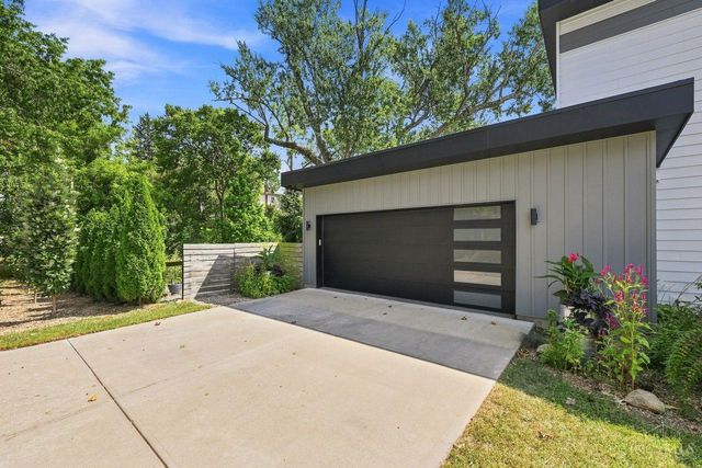 4012 Whetsel Avenue, Cincinnati, OH 45227