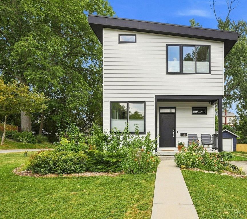 4012 Whetsel Avenue, Cincinnati, OH 45227