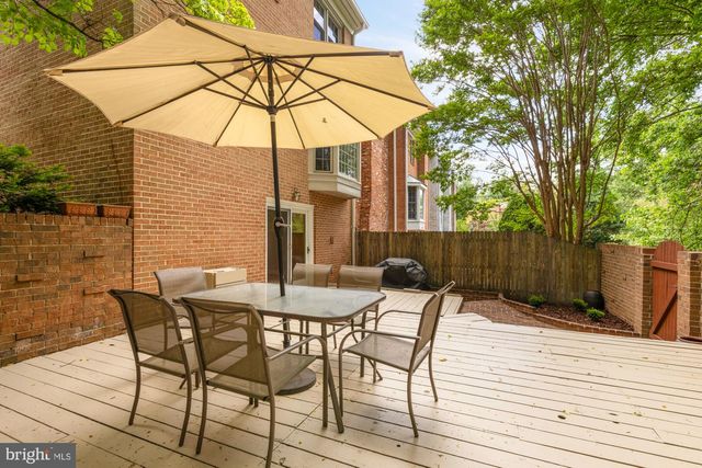 7416 ELDORADO ST, Mclean, VA 22102