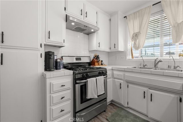 15456 Dale Evans Parkway, Apple Valley, CA 92307