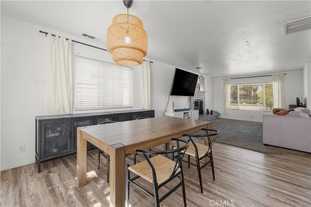 15456 Dale Evans Parkway, Apple Valley, CA 92307