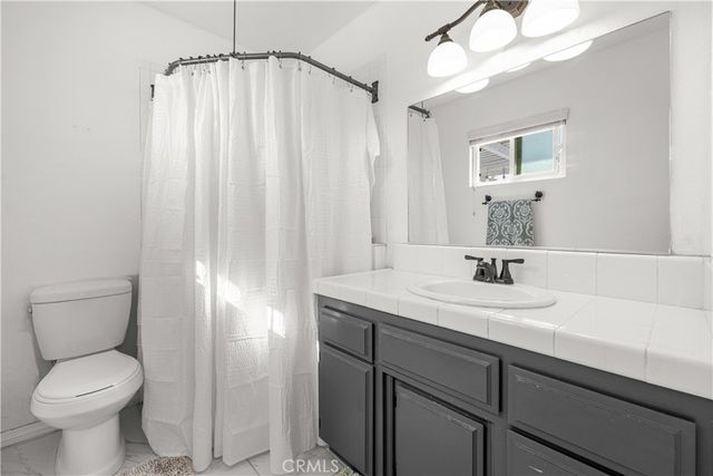 15456 Dale Evans Parkway, Apple Valley, CA 92307