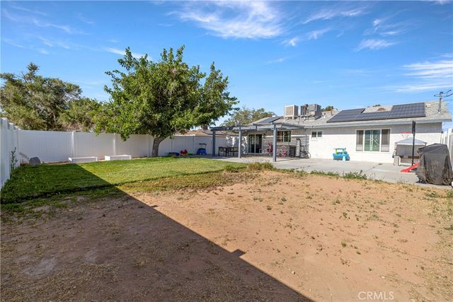 15456 Dale Evans Parkway, Apple Valley, CA 92307