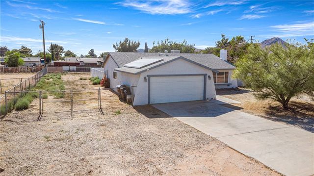 15456 Dale Evans Parkway, Apple Valley, CA 92307