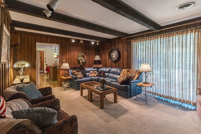 10230 W LAKE Road, Lake City Boro, PA 16423