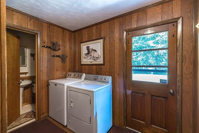 10230 W LAKE Road, Lake City Boro, PA 16423