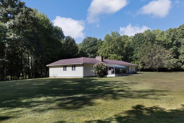 10230 W LAKE Road, Lake City Boro, PA 16423