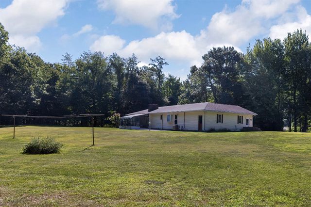 10230 W LAKE Road, Lake City Boro, PA 16423