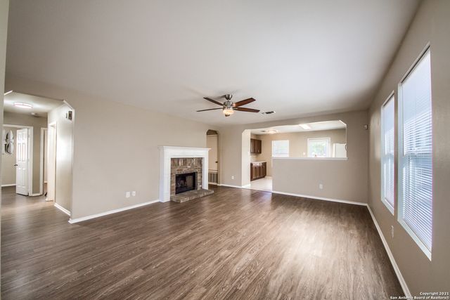 8807 Summer Trail, San Antonio, TX 78250