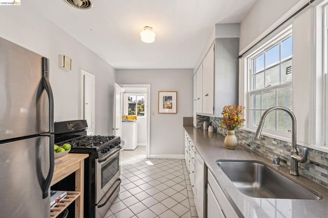 710 Cornell Ave, Albany, CA 94706