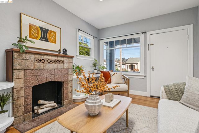 710 Cornell Ave, Albany, CA 94706