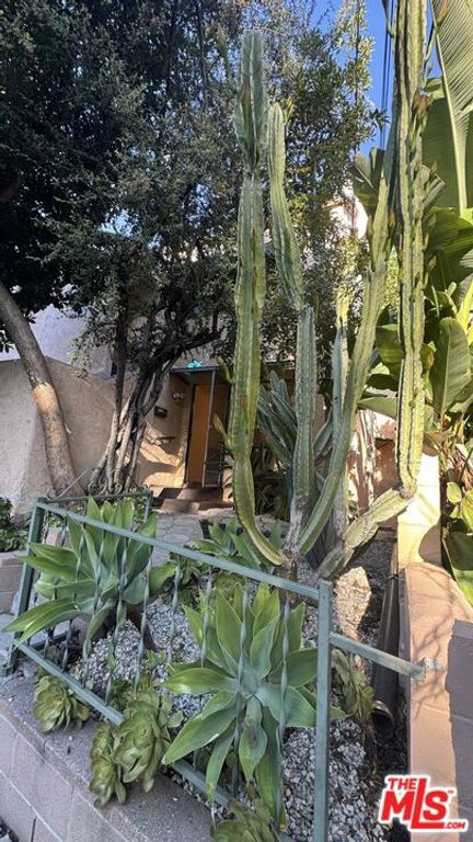 3109 Berkeley Avenue, Los Angeles, CA 90026 — photo 4