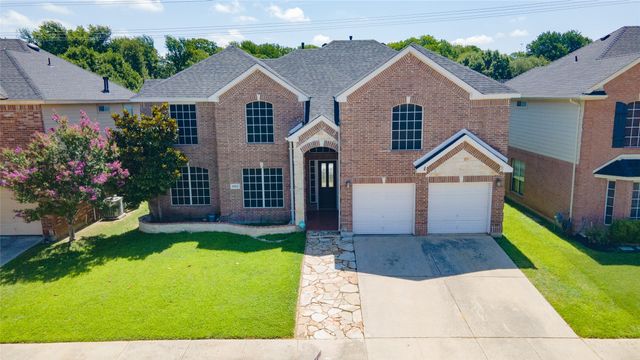 4703 Enchanted Bay Boulevard, Arlington, TX 76016