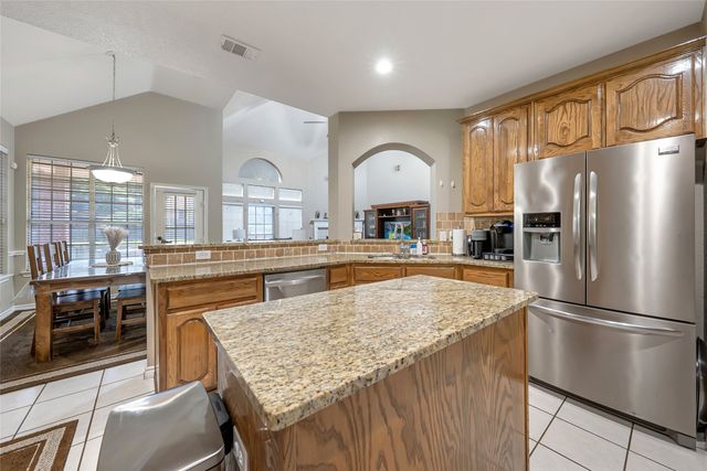 4703 Enchanted Bay Boulevard, Arlington, TX 76016