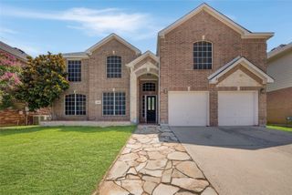 4703 Enchanted Bay Boulevard, Arlington, TX 76016