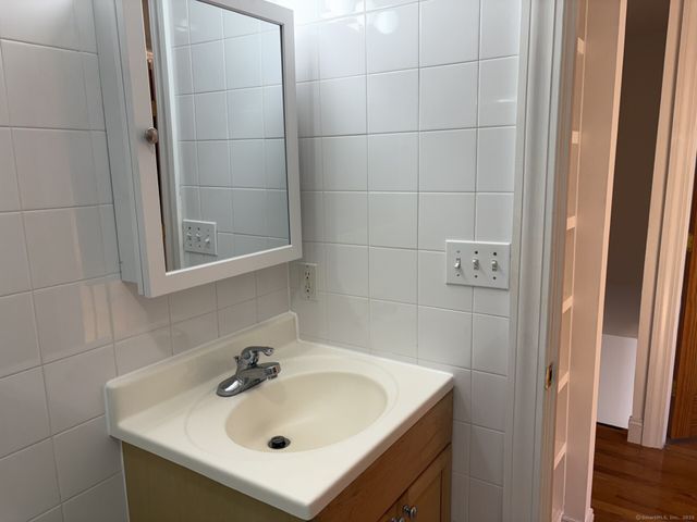 88 Garden Drive, Fairfield, CT 06825