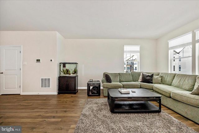 726 COMPASS WAY, Frederick, MD 21701