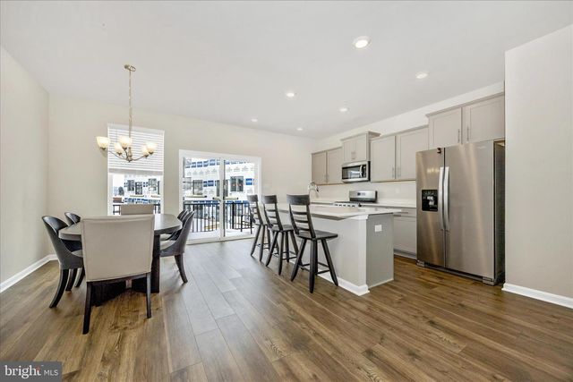 726 COMPASS WAY, Frederick, MD 21701