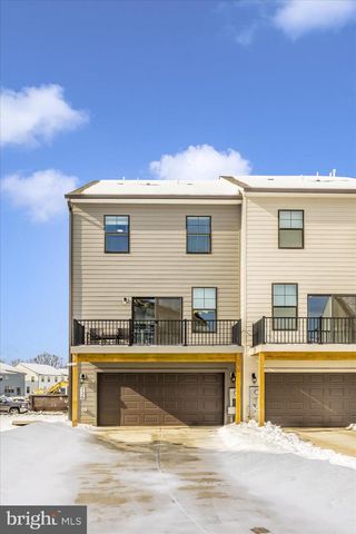 726 COMPASS WAY, Frederick, MD 21701