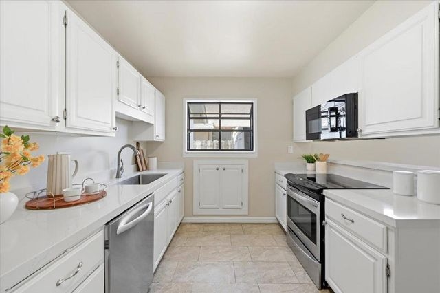 25608 Barnard Street, Hayward, CA 94545