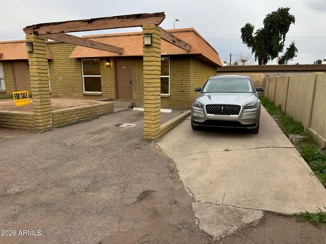 2333 W GLENROSA Avenue 114, Phoenix, AZ 85015