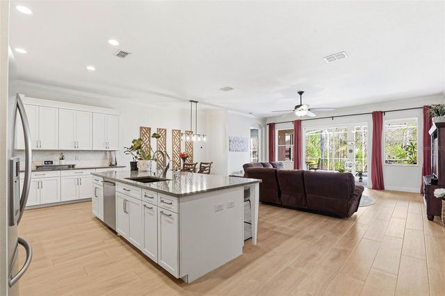 3235 GRASSGLEN PLACE, Wesley Chapel, FL 33544