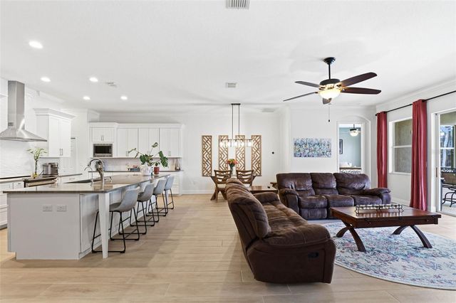 3235 GRASSGLEN PLACE, Wesley Chapel, FL 33544