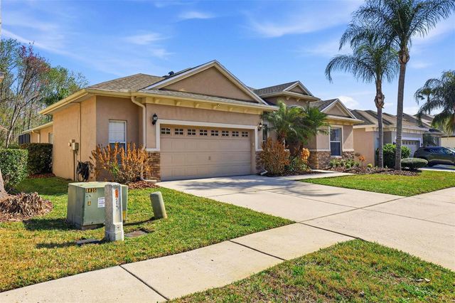 3235 GRASSGLEN PLACE, Wesley Chapel, FL 33544