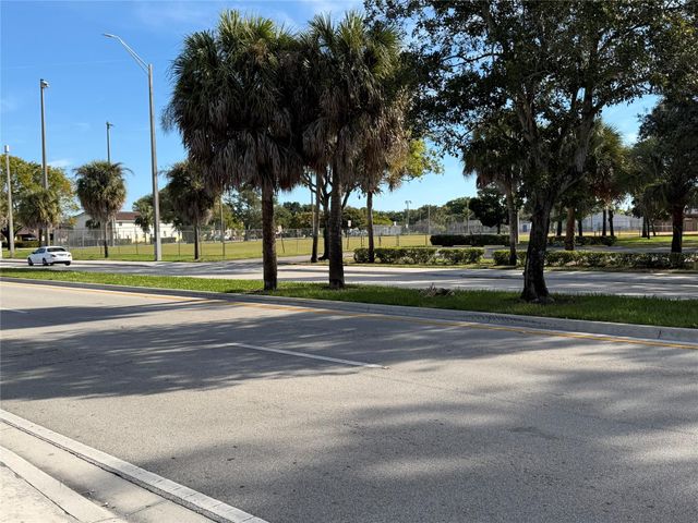 3502 Riverside Drive, Coral Springs, FL 33065