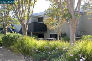 2057 Golden Rain Rd 8, Walnut Creek, CA 94595