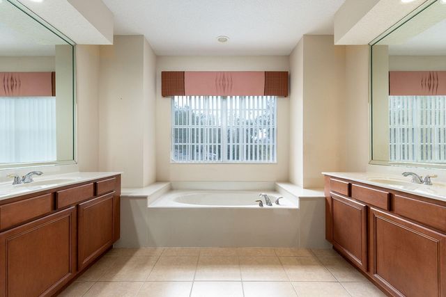 2770 REGAL PINE TRAIL, Oviedo, FL 32766