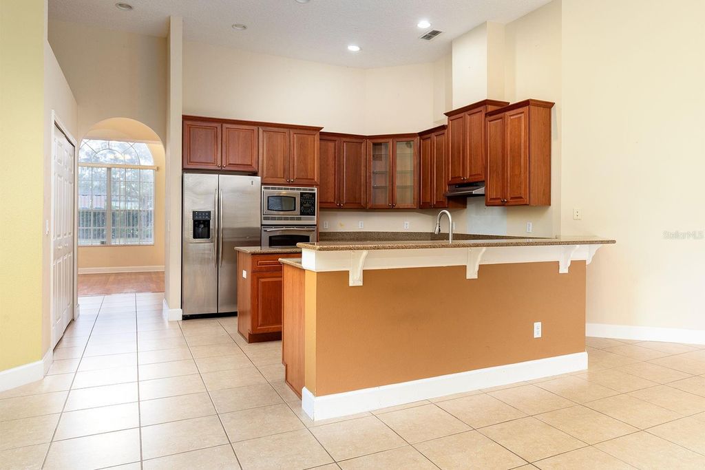 Image 11 of property listing at 2770 REGAL PINE TRAIL, Oviedo, FL 32766